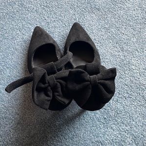Black heels
